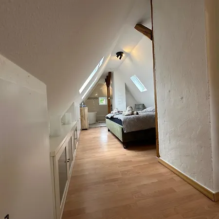 Zur Schoenen Aussicht I 80 I Am Wald I Zuhause Apartmán